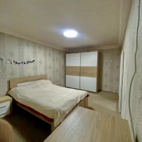 Продаж 2-х кімнатної квартири за адресою вул. Солом'янська 19, Солом'янський ринок, парк Кучмин Яр Київ