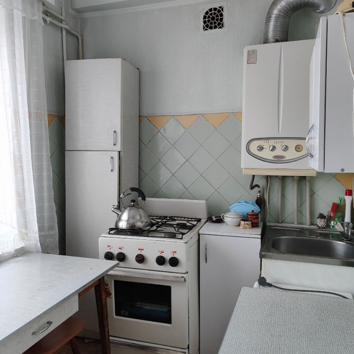 Сдам 2к квартиру АОГаз Раздельные комнаты - фото 1