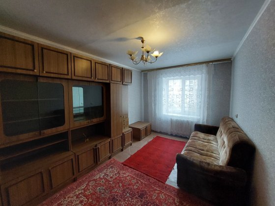Сдам 2-квартиру 2 мкрн Левый берег ул..Металлургов Каменское
