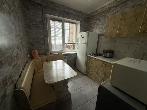 Сдам 1 комн квартиру р-н ДК Горького