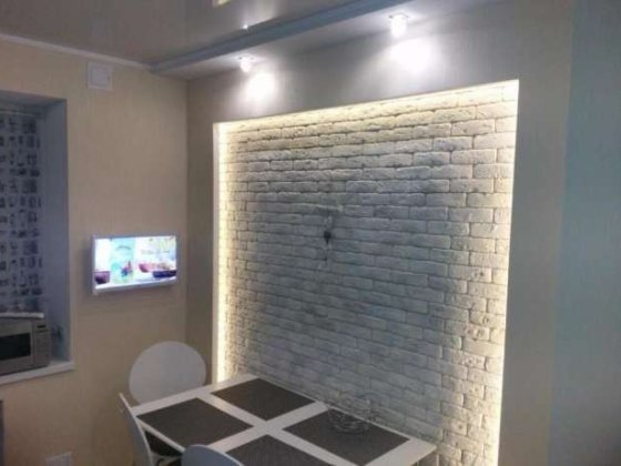 Сдам 3х квартиру на 1мкр Харьковская 9/9 все есть. Кам'янське