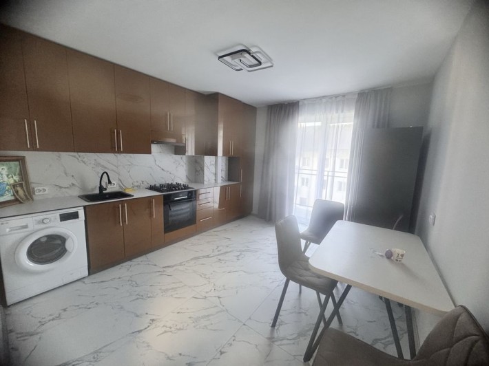 Здається оренда сучасноі 1 к кв у центрі Долини - фото 1