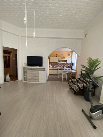 Сдам 2х комнатную в Измаиле - фото 1