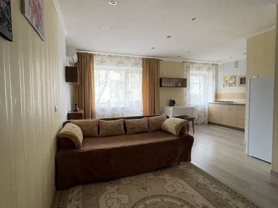 Сдам без выселения на лето Чорноморськ