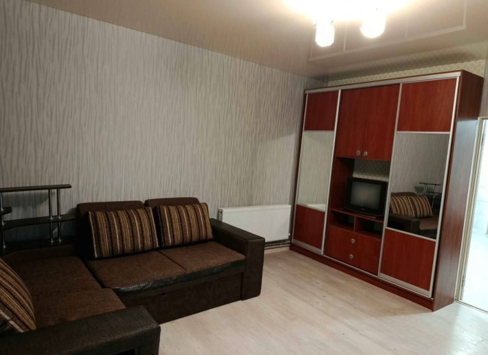 Здається кварт. в хорошему районі - фото 1