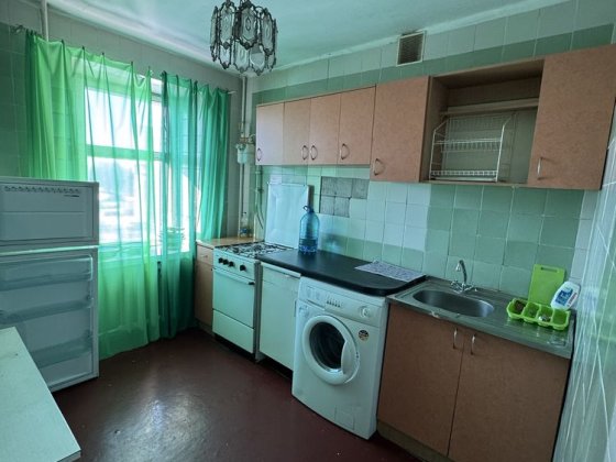 Здам 1-кімнатну поруч з Хнувс.У будинку де не вимикають світло Каменец-Подольский