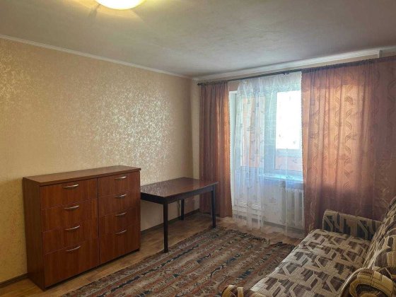 Сдам на год и более 1 комнатную квартиру на Шума в новострое Чорноморськ