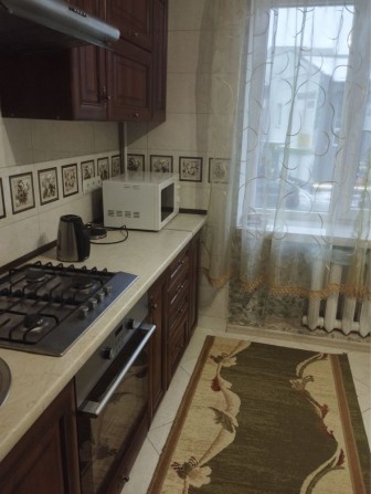 Двох Кімнатна квартира в центрі міста біля кінотеатру «Премʼєра» - фото 1