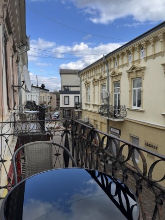 Оренда 3 кімнатної квартири в самому центрі м.Коломия стометрівка - фото 1