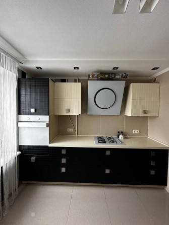 Сдаётся евро 3-х комнатная квартира по ул. Парковая, 20 - фото 1