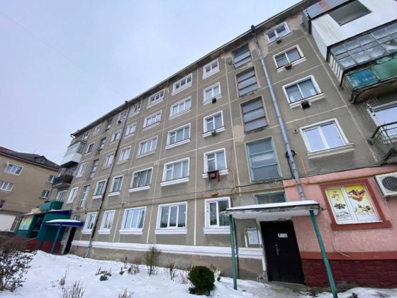 Здається в оренду 2-кімнатна квартира у м. Кременець Кременець