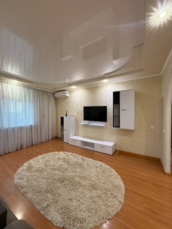 Сдаётся VIP  3-х комнатная квартира по ул. Дворцовая, 38 - фото 1