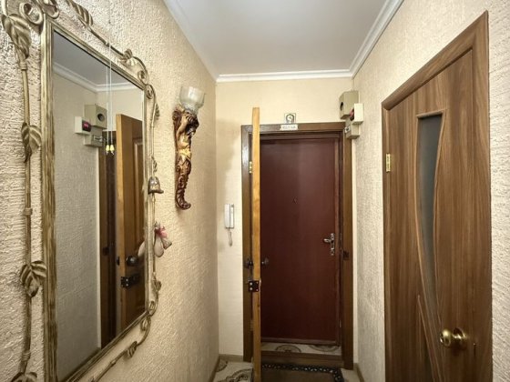 Перша Оренда 2-х кімн.кв 3 поверх окремі кімнати Краматорск