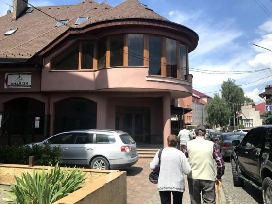 Довгострокова оренда 2-кімнатної квартири Мукачево