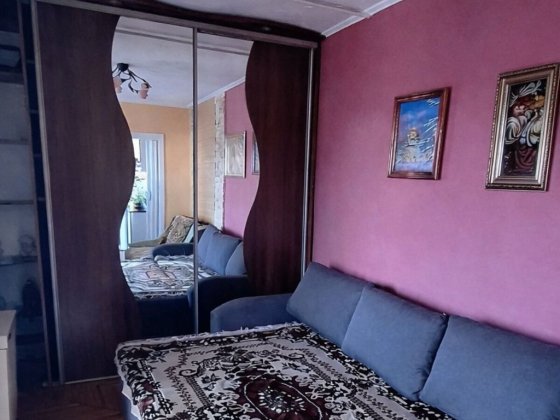 Здається 1-кімнатна квартира для 1 людини.Черемушки 
Орендна плата: 80 Мукачево