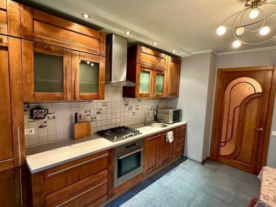 Оренда 4-кімнатної квартири Самар