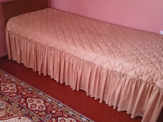 Здаеться двух кімнатна квартира в центрі міста Ромны