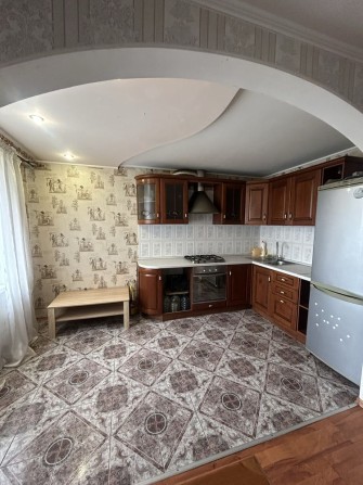 Сдам в аренду 3х комнатную квартру Центре - фото 1