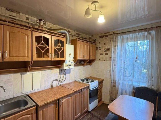 Сдается 2 комнатная квартира. Район жд. Славянск. Слов'янськ