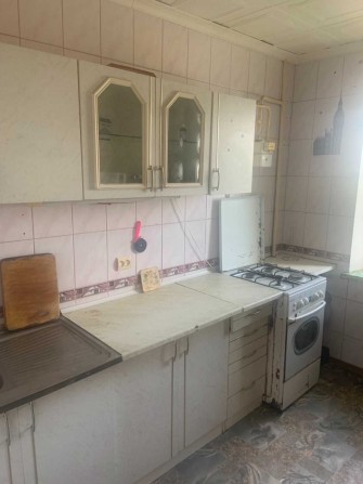 Сдается 2 комнатная квартира в районе ЖД - фото 1