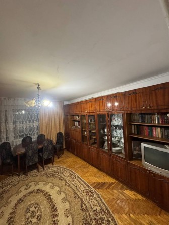 Здається простора 3-кімнатна квартира. - фото 1