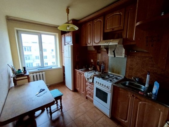 Здається 2 кімнатна квартира  вул. Грабовецька Стрий