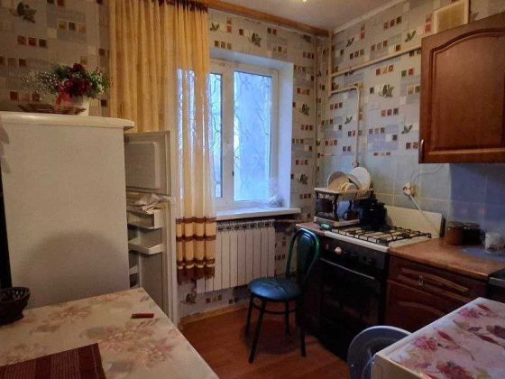 Сдается 1 комнатная квартира, 1 этаж. р-н ЦНИЛ Слов'янськ