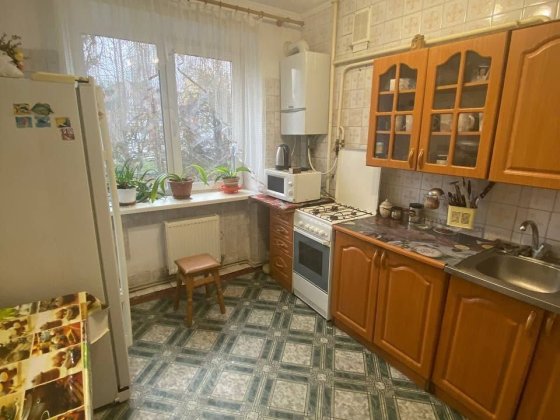 Здається 3 кім квартира автономне опалення Умань