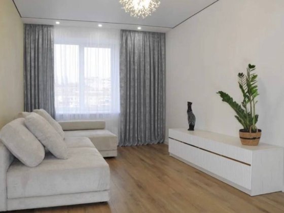 Оренда квартири з гаражем Перша здача Хмельницкий