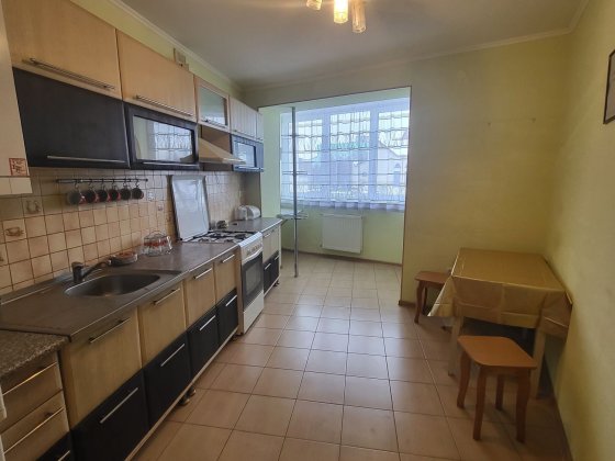 Оренда 2 кімнатної квартири Шептицький