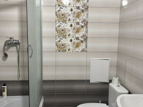 Оренда 1к озерна біля Трьох ведмедів Хмельницкий