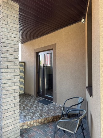 Здається кімната (варт прож включно з комун послуг склад 7000грн/міс) - фото 1