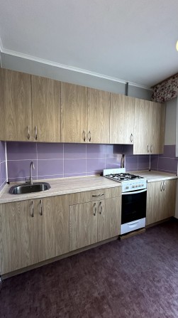 Оренда 1-кімнатної квартири м-в Незалежності - фото 1