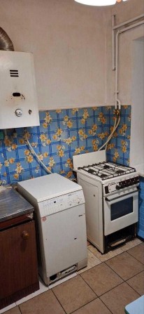 Здам бюджетну 1 кімнатну квартиру на Виставці! - фото 1