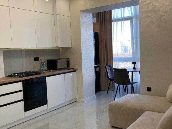 Пропонується в оренду затишна квартира в новому будинку на Озерній! Хмельницький