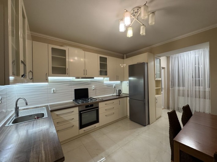 ОРЕНДА 2-кімнатна, р-н Виставка | 5/10 | Індивідуальне опалення | - фото 1