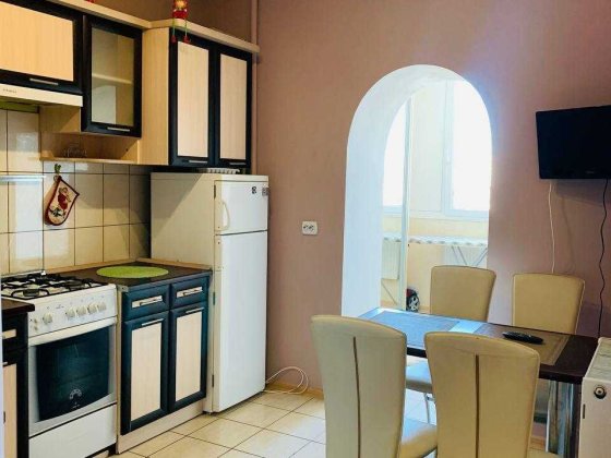 Задається 1 кімнатна квартира в новобудові на Озерній. Хмельницький