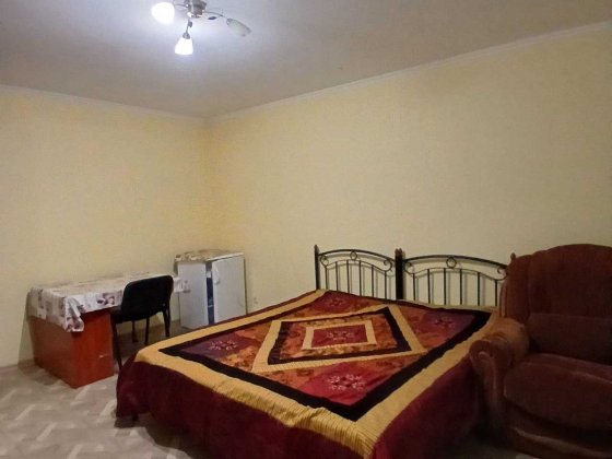 Здам акуратну затишну кімнату меблі техніка Бровари