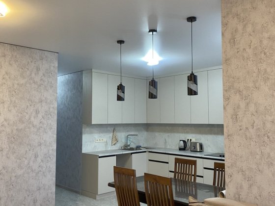 Оренда просторої євро 2к. Є бомбосховище Буча