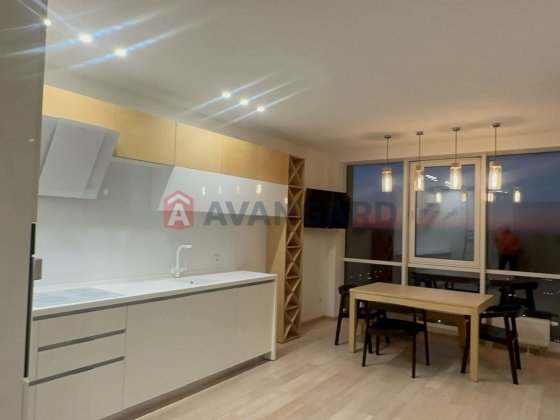 ЖК Зелений квартал 2-х кім квартира Є генератор на опалення та воду Бровари