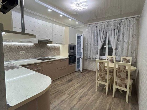 Оренда двокімнатної квартири в центрі Вишневого Вишневе