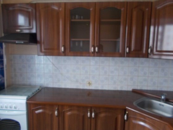 Здається пів будинку зупинка Будівельників Хмельницький