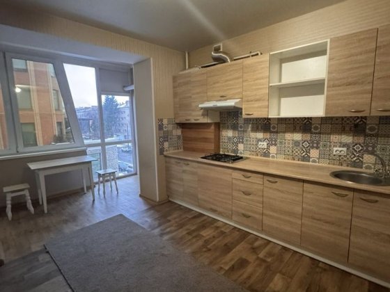 Оренда 1 к квартири в новобудові, вул. Зарічанська Хмельницкий