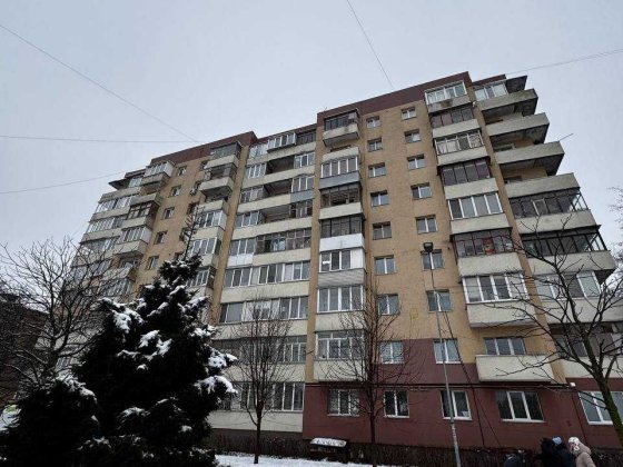 Здається чиста та охайна 1-кімнатна квартира в центрі Бучі. Буча