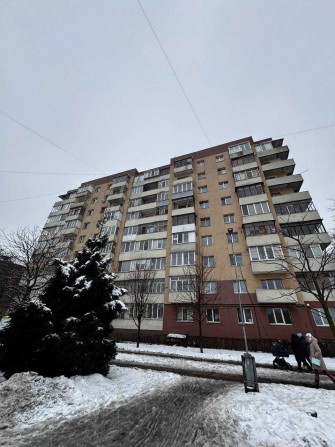 Здається чиста та охайна 1-кімнатна квартира в центрі Бучі. - фото 1