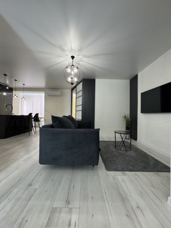 Оренда сучасної квартири, Зарічанська - фото 1