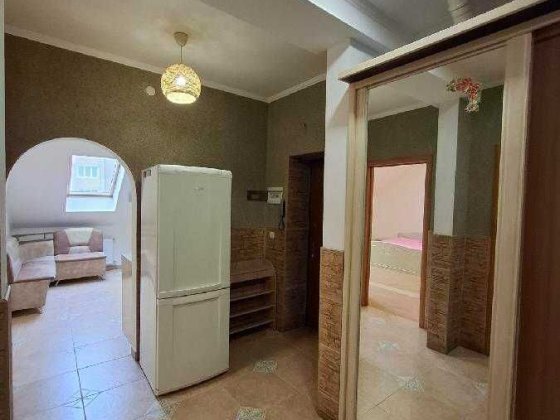 Оренда 2-кімнатної квартири мансардного типу по вул. Федьковича Ивано-Франковск