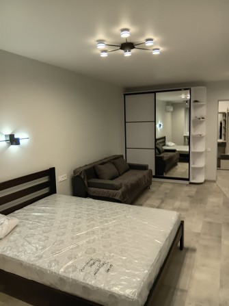 Центр 1 кімнатна квартира - фото 1