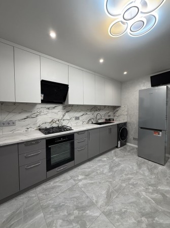 Оренда 1-кімнатної квартири в центрі Дрім парк - фото 1