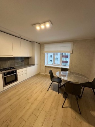 Оренда 3 кімнатноі квартири Виставка - фото 1